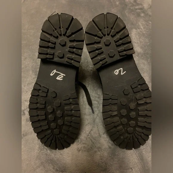 Sugar Kaedy combat boots. - Picture 4 of 7